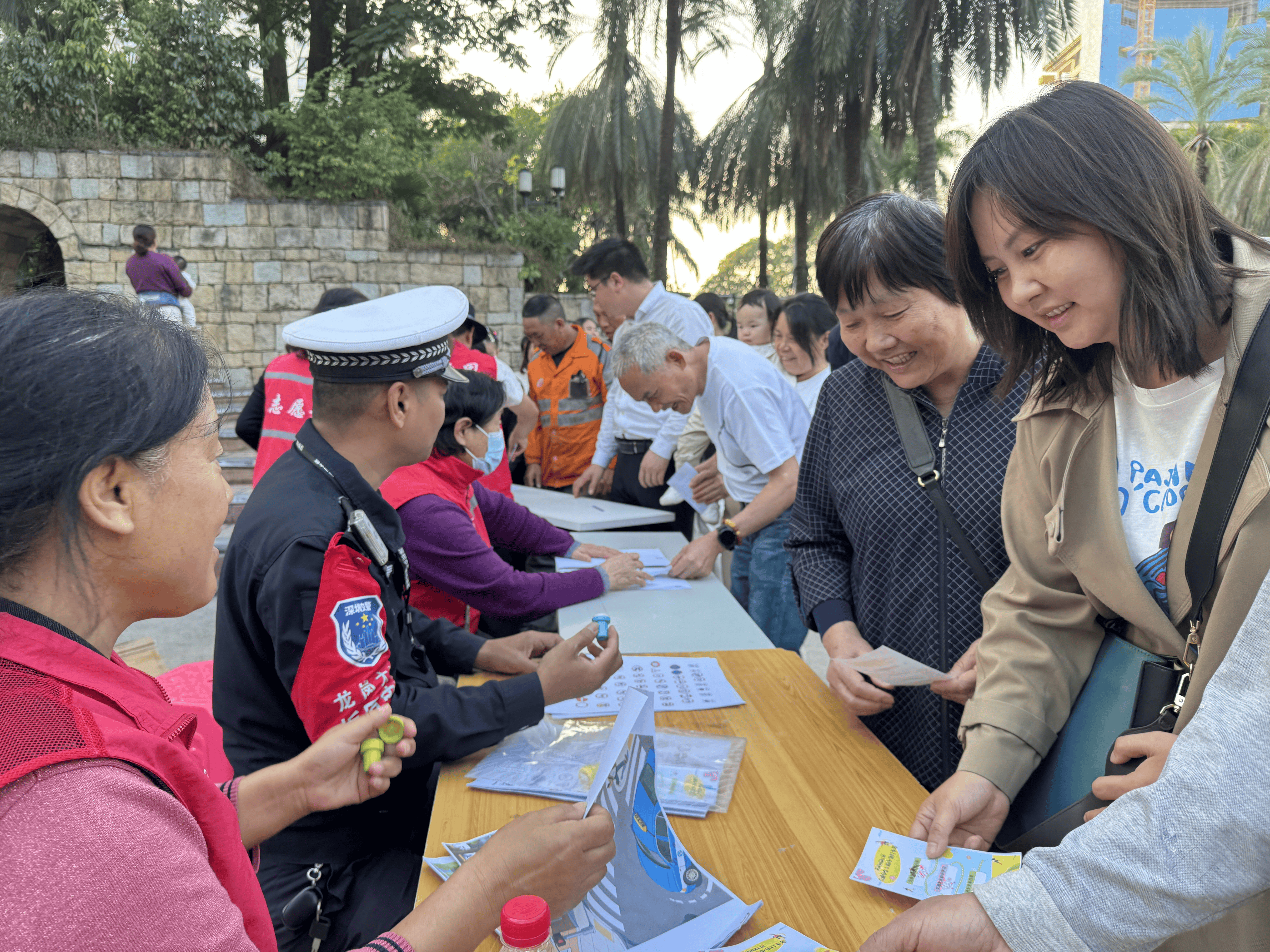 坂田街道虚拟社区“一键启动”电动自行车安全治理新引擎